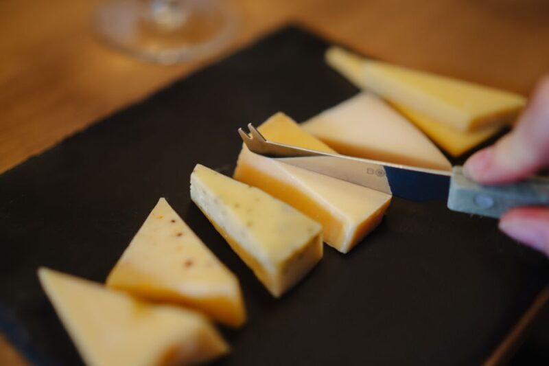 Amsterdam Walking Tour with Cheese Tasting - A Deep Dive Into the Experience