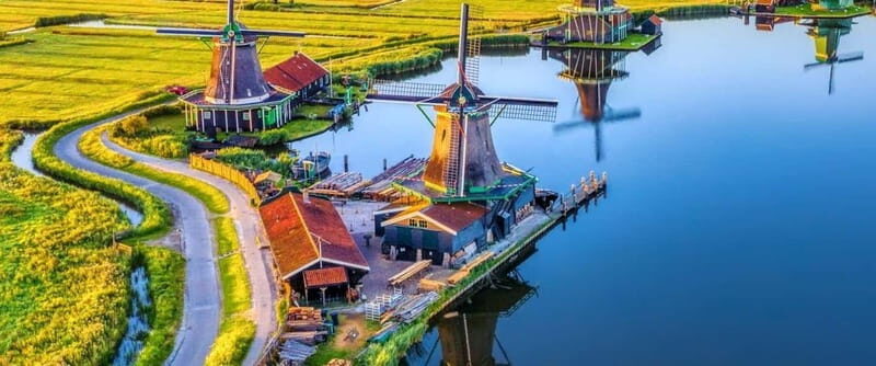 Amsterdam: Windmills village & Giethoorn Private Tour by Car - A Deep Dive into the Experience