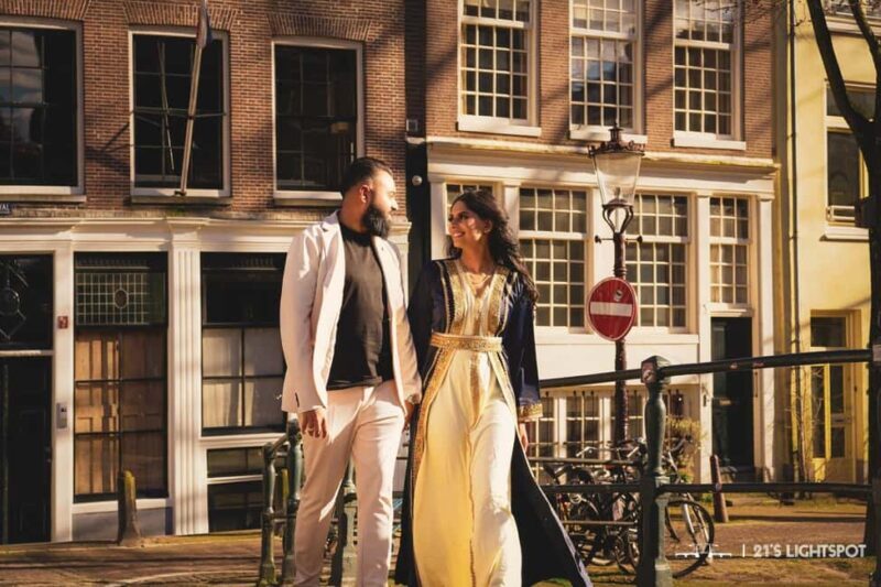 Amsterdam & Zaans Schans: Solo, Couple, or Group Photoshoot - Key Points