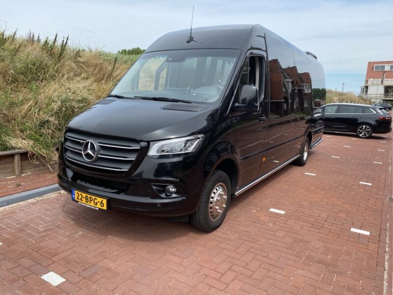Amsterdam: Zaanse Schans, Windmills & Giethoorn Private Trip - Pricing and Value