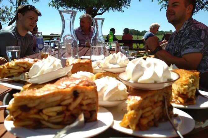 Amsterdam's Countryside Half-Day Bike Tour in Small Group - Who Should Consider This Tour?
