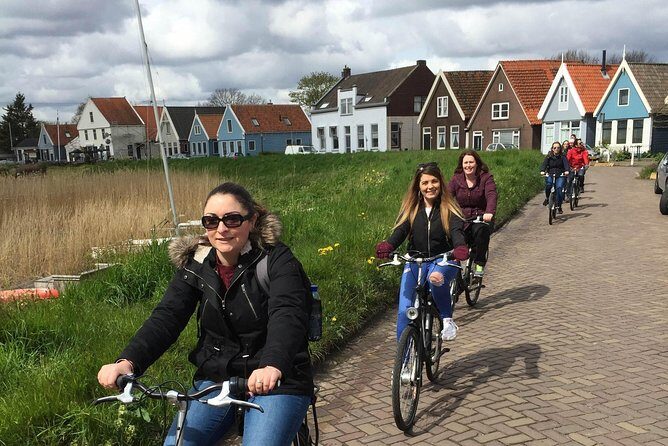 Amsterdam's Countryside Half-Day Bike Tour in Small Group - FAQs