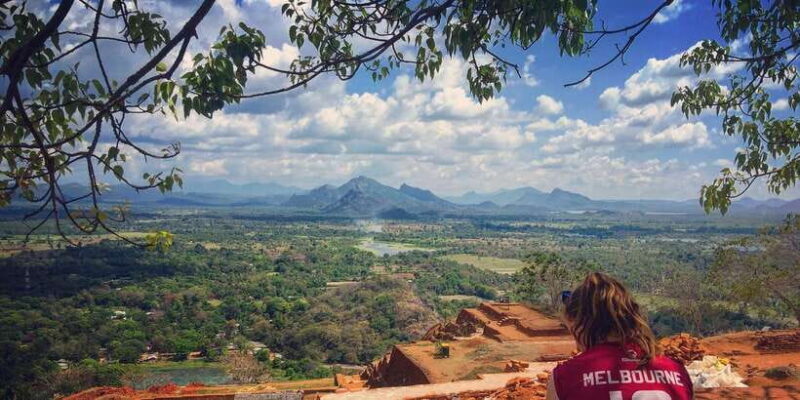 An ultimate day trip to Sigiriya rock fortress - Key Points