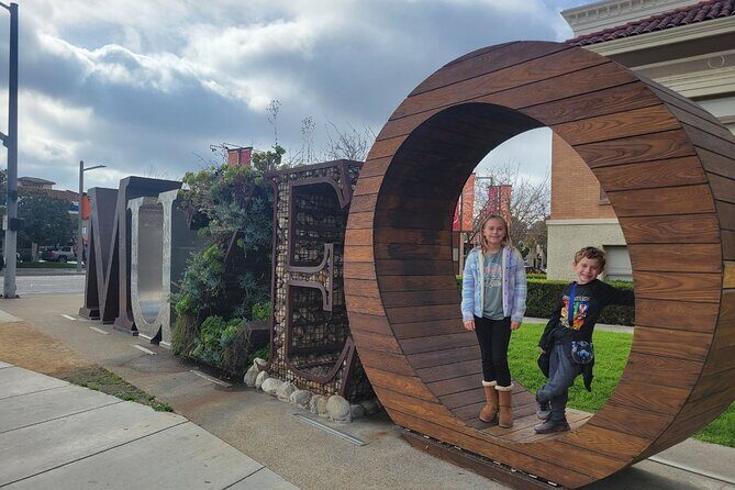 Anaheim Scavenger Hunt Interactive Walking Activity - Discover Anaheim in a Whole New Way with an Interactive Scavenger Hunt