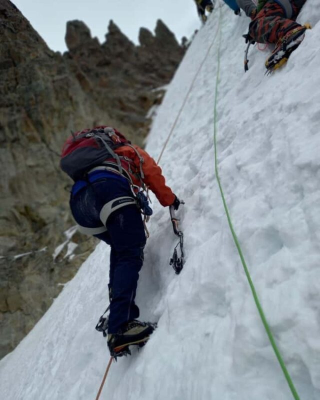 Ancash: Climbing the Nevado Huarapasca in 1 day - Frequently Asked Questions