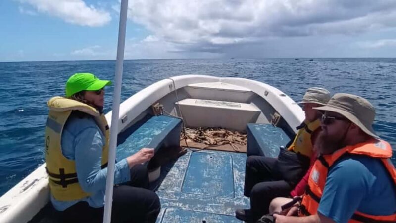 Ancestral fishing: Fishing with an experienced Rapa Nui - A Deep Dive into the Ancestral Fishing Tour