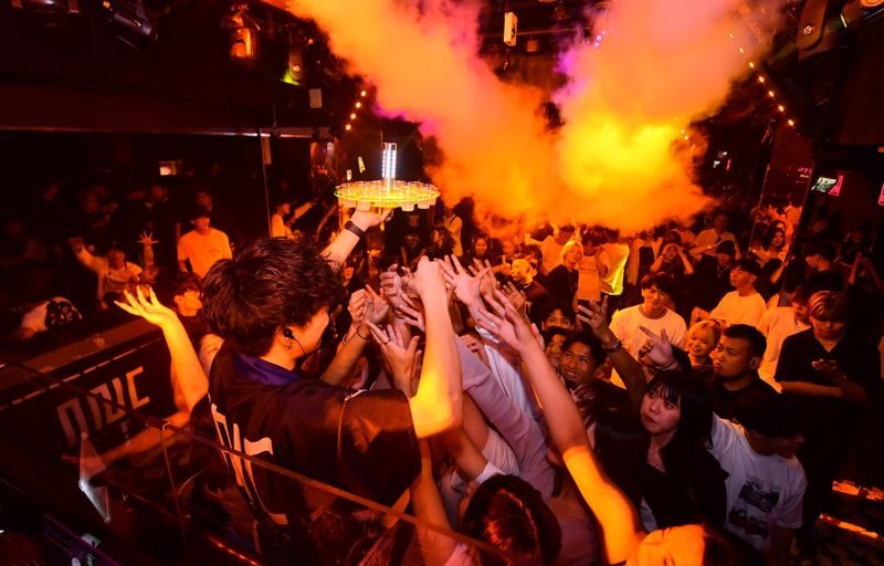 ANCHOR admission ticket (Kobe nightclub) (foreigner only plan) - The music and atmosphere