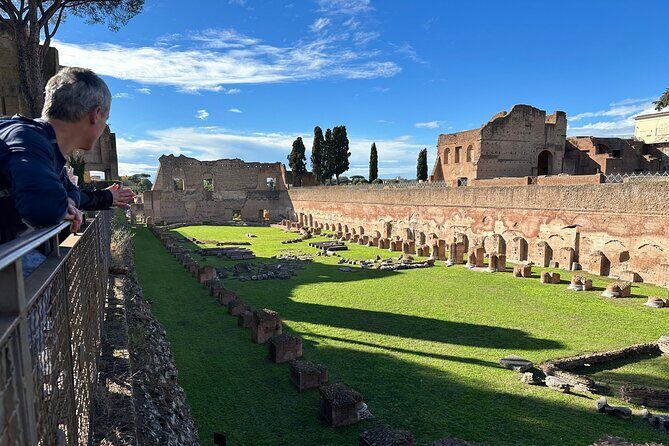 Ancient Rome Discovery: Colosseum, Forum, Palatine Guided Tour - Key Points