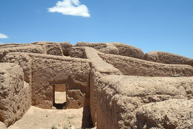 Ancient Route to Paquimé : Desert Mysticism and Living Art - Key Points