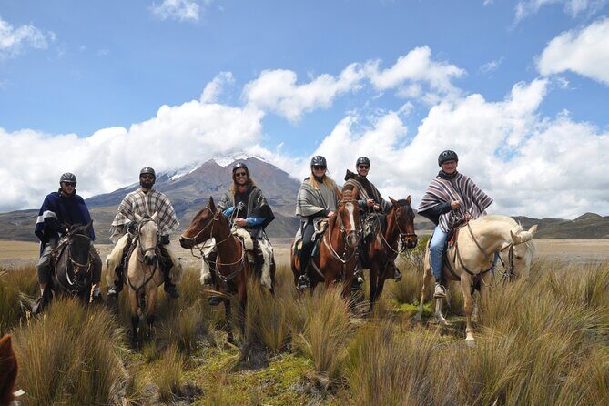 Andean Adventure : Riding and Cotopaxi Refuge - A Well-Organized Day in the Ecuadorian Andes