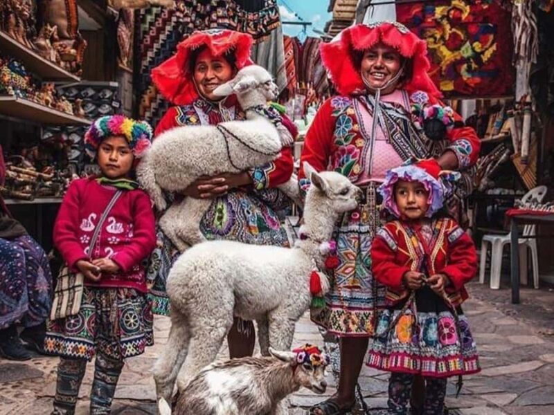 Andean Enchantment: Trip to Pisac and its Vibrant Market - Exploring the Heart of Pisac: A Scenic Drive and Market Marvel