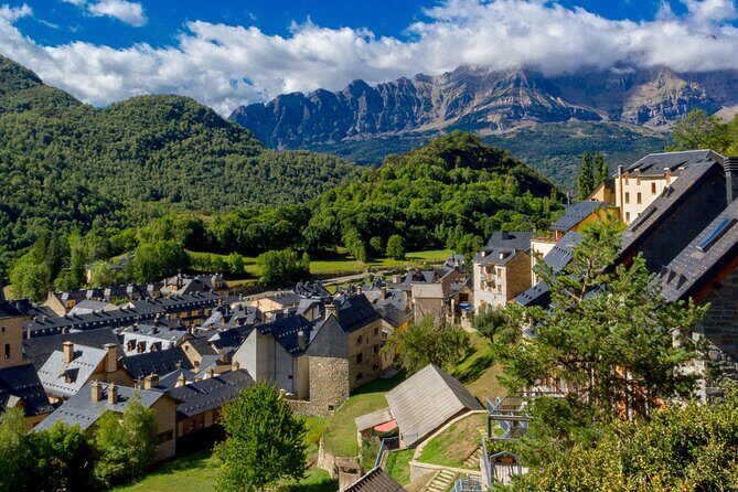 Andorra, France & Spain: 3 Countries in One Day from Barcelona - Who Will Love This Tour?