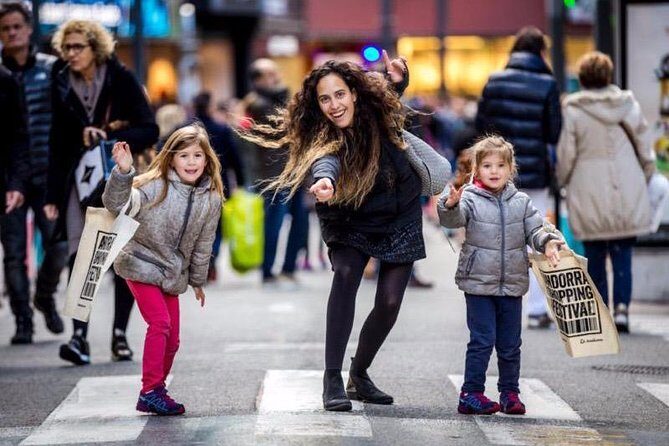 Andorra Private Tour: Sightseeing, Shopping & Traditional Lunch - Discovering Andorra from Barcelona: A Private Day Trip with Sightseeing, Shopping, and Traditional Cuisine