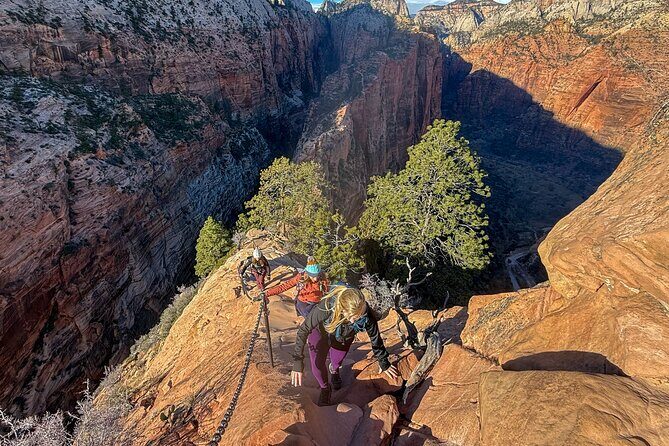 Angels Landing Small Group Hiking Tour in Zion National Park - A Closer Look at the Zion Angels Landing Experience