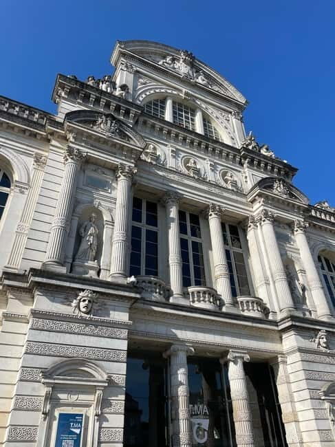 Angers: discovering the historic center - Starting at Château d’Angers: the fortress that defines the city