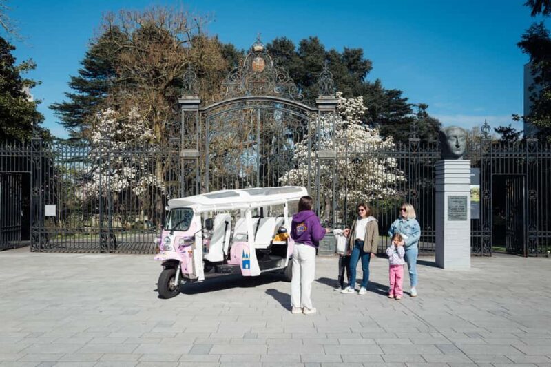 Angers : Explore the City Center by Electric Tuk-Tuk - FAQ