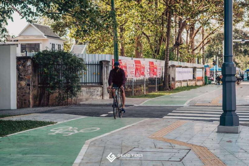 Angkor Bike tour & Gondola Sunset Boat - FAQs