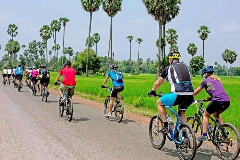 Angkor Bike tour & Gondola Sunset Boat w/ Drinks & Snack - Final Thoughts: Who Will Appreciate This Tour?
