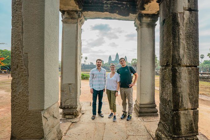 Angkor Jeep Tour Discovery - Inclusive Lunch - The Sum Up