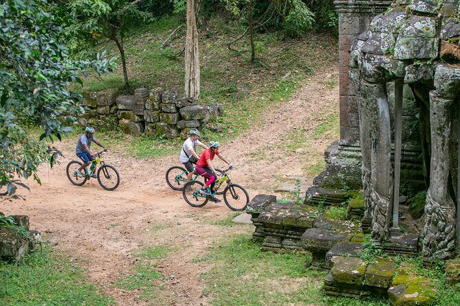 Angkor Sunrise Bike Tour with Breakfast and Lunch Included - FAQ