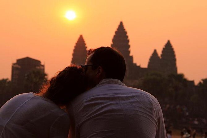 Angkor Sunrise Jeep Tour - Inclusive Breakfast & Lunch - Frequently Asked Questions