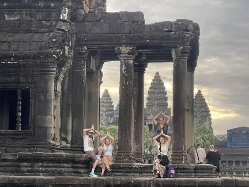 Angkor Sunrise or Sunset Tour (includes breakfast or lunch) - FAQs