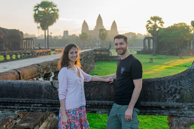 Angkor Sunrise Vespa Tour with Breakfast and Lunch - What the Reviews Say