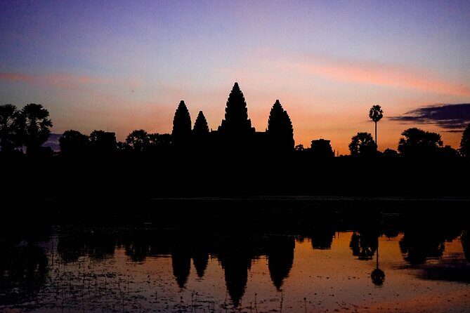 Angkor Sunrise Vespa Tour with Breakfast and Lunch - In The Sum Up