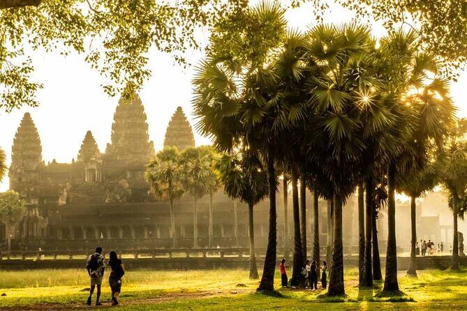 Angkor Thom Ta Prohm and Sunset in Angkor Wat Golden Hour Tour - Key Points