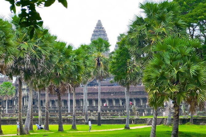 Angkor Wat 2 Days and a Half Temples & Tonle Sap-Small Group Tour - FAQ