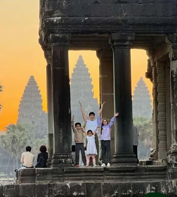 Angkor Wat and Ancient Temples Jeep Tour - Key Points