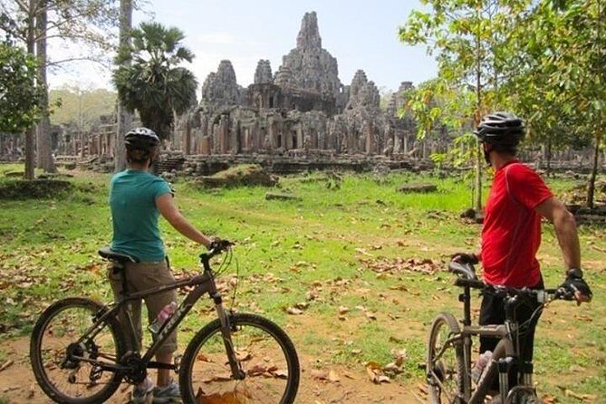 Angkor Wat & Bayon: the Smiling Temple Bike Tour - Authenticity and Value