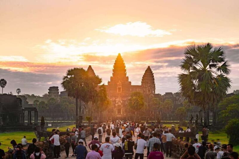 Angkor Wat Guided Joint-in Tour - Who Is This Tour Best For?