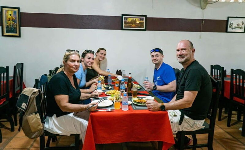 Angkor Wat: Guided Vespa Tour inclusive lunch at local house - Key Points