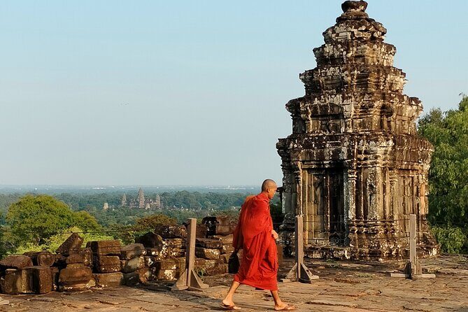 Angkor Wat Hidden Gems And Sunset Symphony In Small Group Tours - Key Points