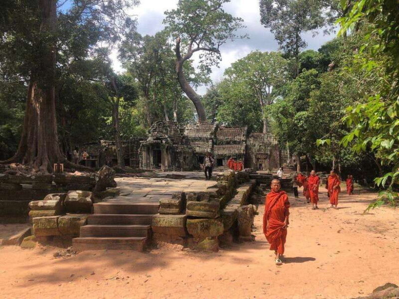 Angkor Wat Highlights Tour & Sunset View - Authenticity and Value