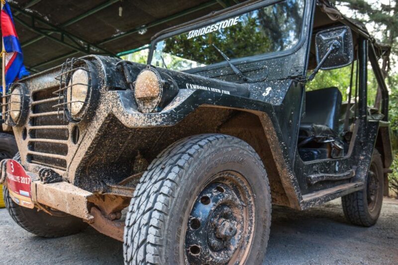 Angkor Wat in a vintage Jeep with driver - jeep rental - Discover Angkor in a Vintage Jeep: A Unique Way to Explore Cambodia’s Famous Temples