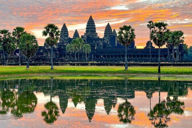Angkor Wat Private 2 day tour including National Park Phnom Kulen - Key Points