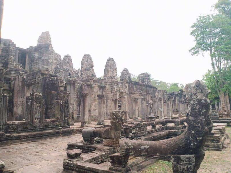 Angkor Wat, Small Circuit Private Tour with Banteay Srei - Who Should Choose This Tour?