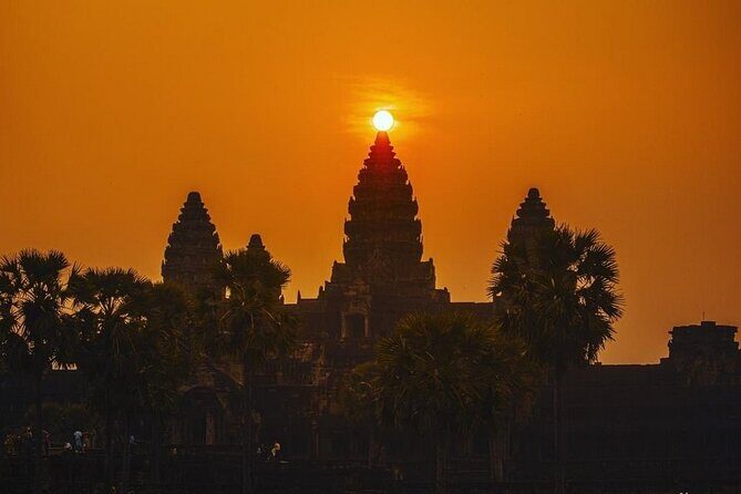 Angkor Wat Sunrise Tour - Angkor Wat Sunrise Tour: A Deep Dive into Cambodia’s Iconic Temples