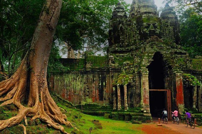 Angkor Wat Temples Tour with Entrance Ticket and Lunch - The Value of This Tour