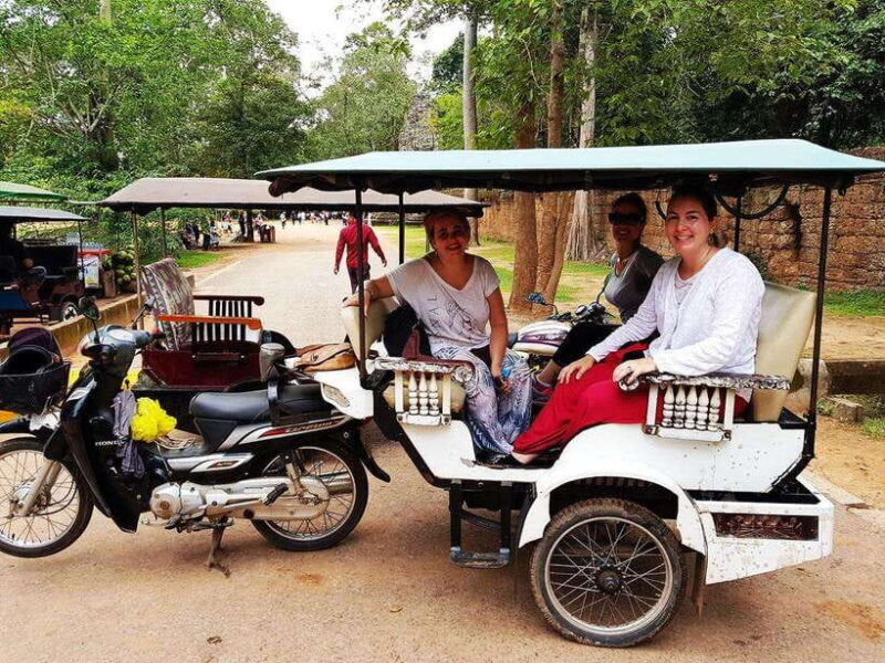Angkor Wat Tour by Tuk-Tuk with English Speaking Driver - Key Points
