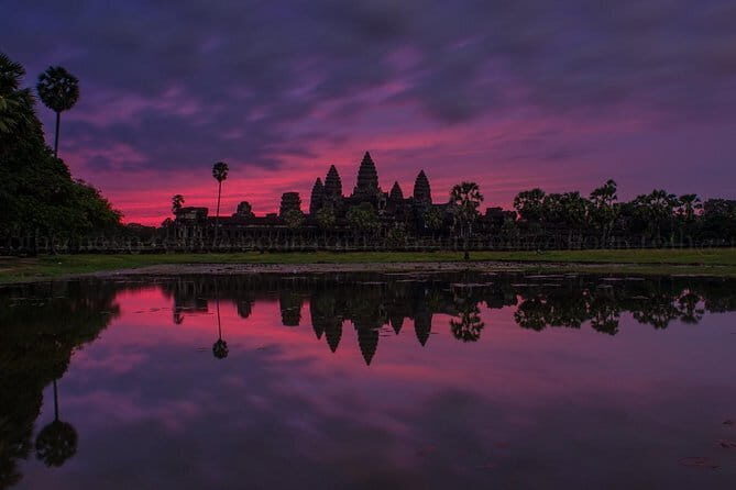 Angkor Wat Tuk Tuk Tour with Private Tour Guided - Frequently Asked Questions