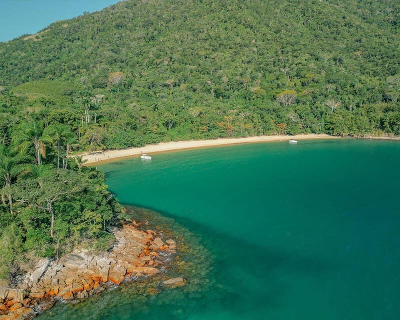 Angra dos Reis: A Day of Natural Wonders - An In-Depth Look at Your Day in Angra dos Reis and Ilha Grande