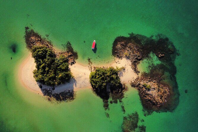Angra dos Reis and Ilha Grande Day Trip with Schooner Cruise and Lunch - The Experience: A Deep Dive