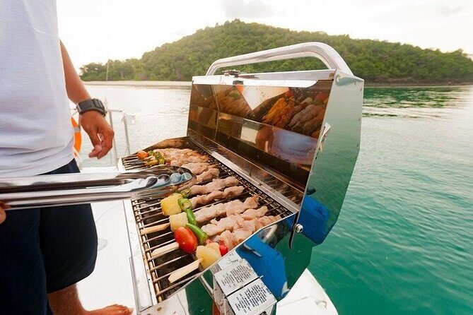 Angra & Ilha Grande From Rio: Boat Tour With Barbecue and Drinks - Key Points