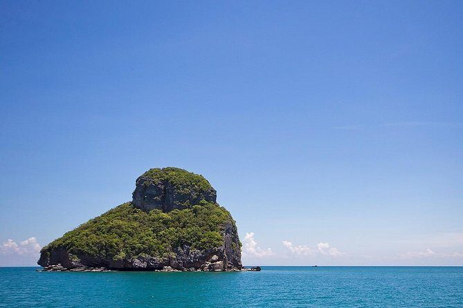 Angthong National Marine Park by Tour Boat including Lunch - Key Points