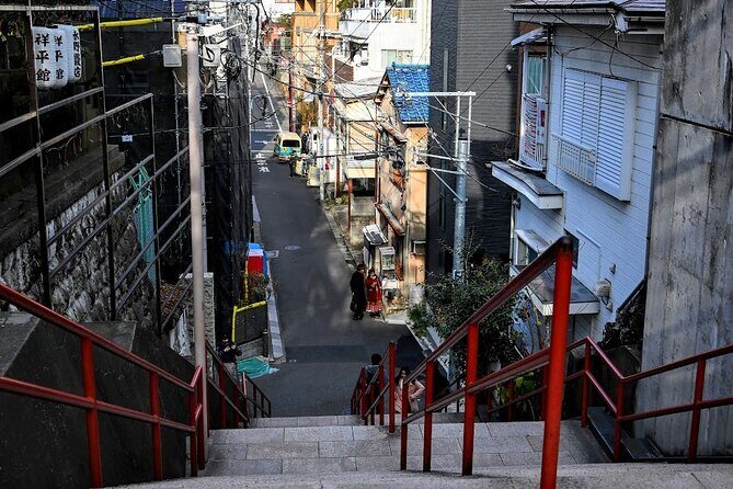 Anime and Manga Tour with a Local Guide in Tokyo - Key Points