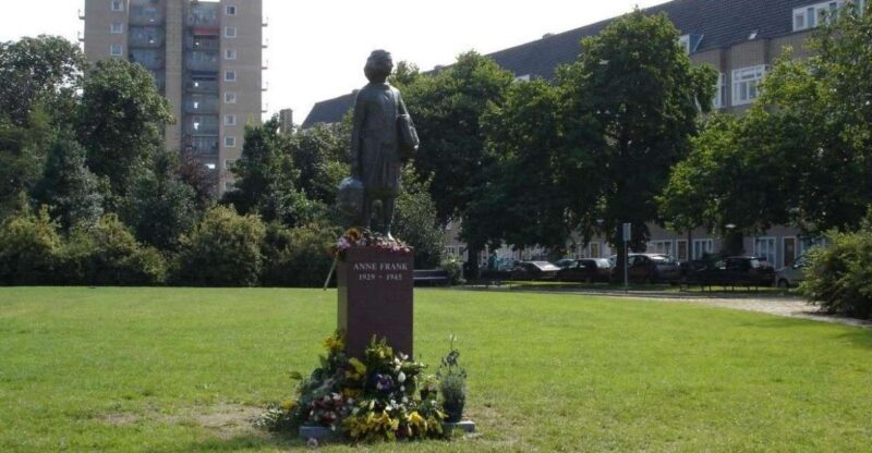 Anne Frank Story & Private 2-Hour Neighborhood Tour - Authentic Experiences, Real Insights