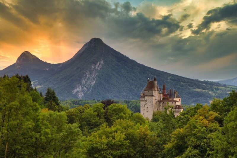 Annecy: Private Guided Walking Tour - Key Points